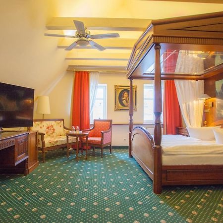 Stadthotel Herzog Ludwig Ландсхут Экстерьер фото