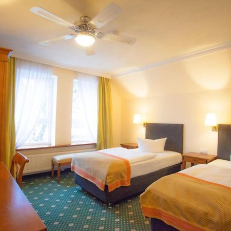 Stadthotel Herzog Ludwig Ландсхут Экстерьер фото